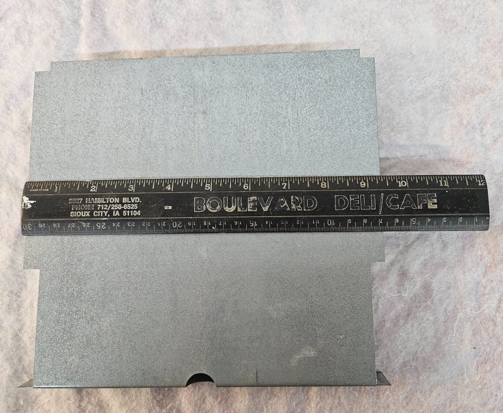 Bulk Vending Metal Display Mount for 10" Bin