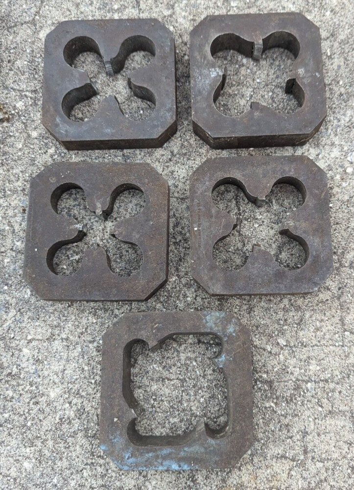Vintage Square Die Pipe Threader With Threading Tool & Guides Assorted Lot As is