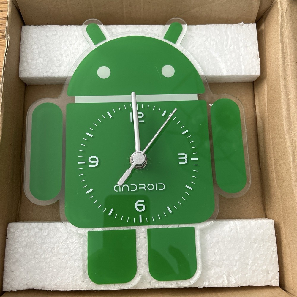 Android Analog Robot Clock                   “Bugdroid”