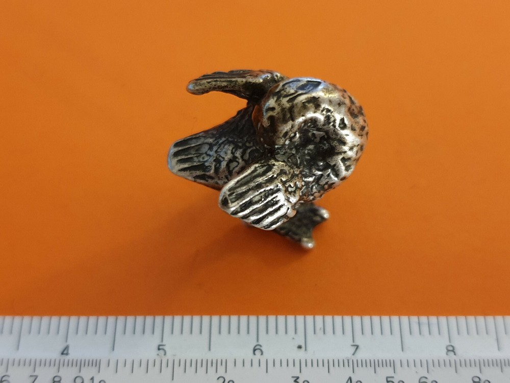 VINTAGE STERLING SILVER MINIATURE PIGEON.