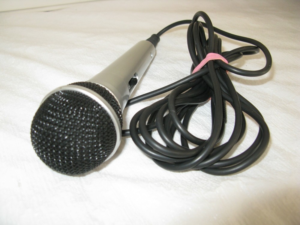 Wired microphone