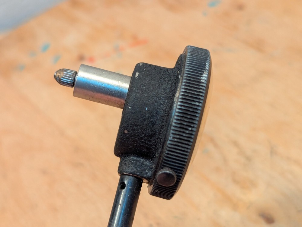 Vintage Federal Dial Indicator V81