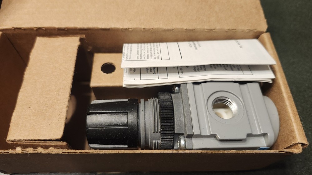 Dixon Regulator R08-02RG