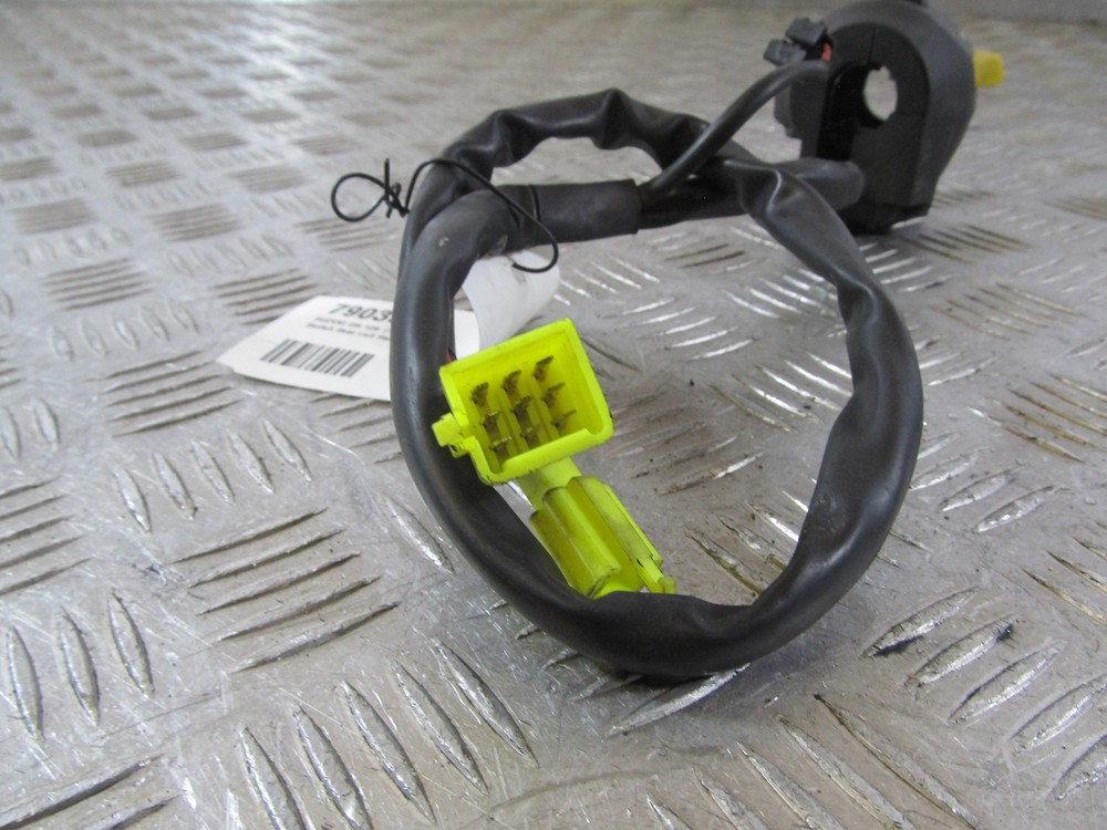 2005 SUZUKI UH 125 Left Hand Switch Gear