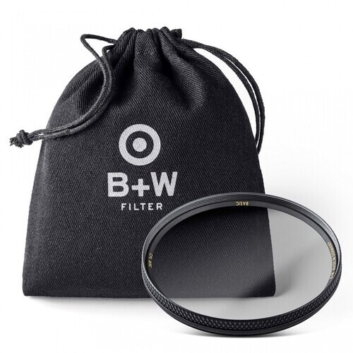 B+W 67mm MRC Basic Circular Polarizing Filter 66-1100752