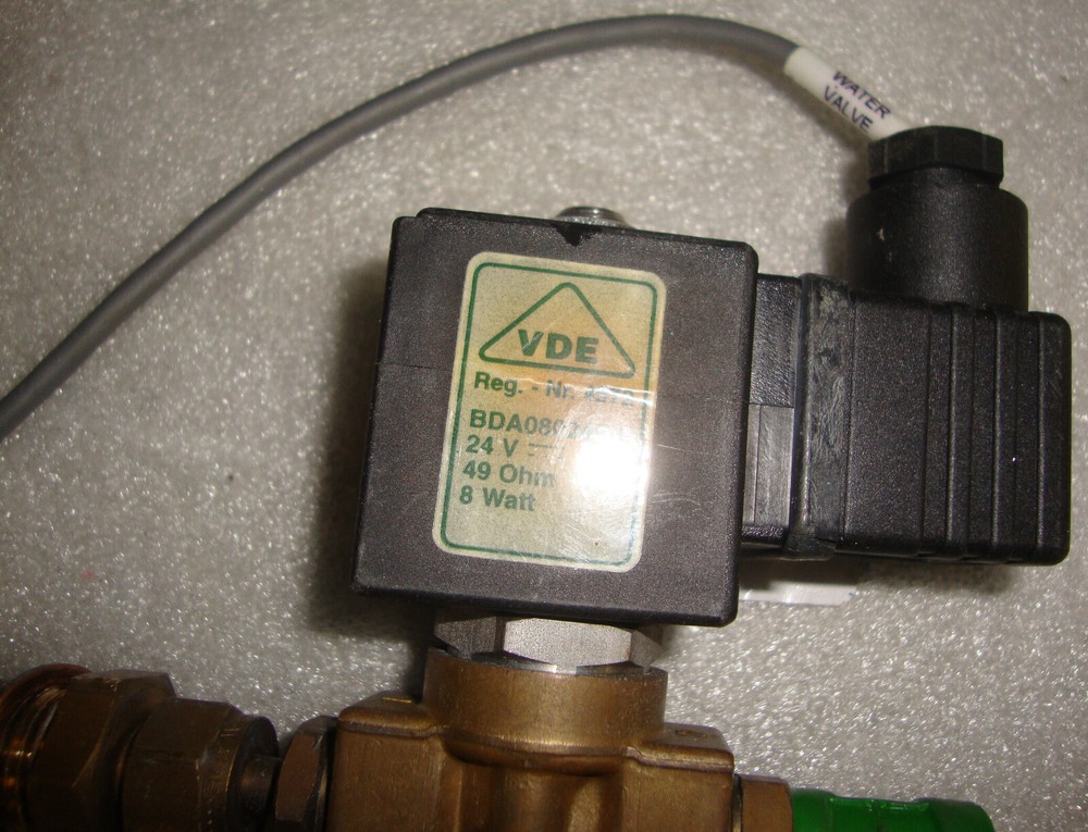 VDE reg. no 4572 BDA08024CV