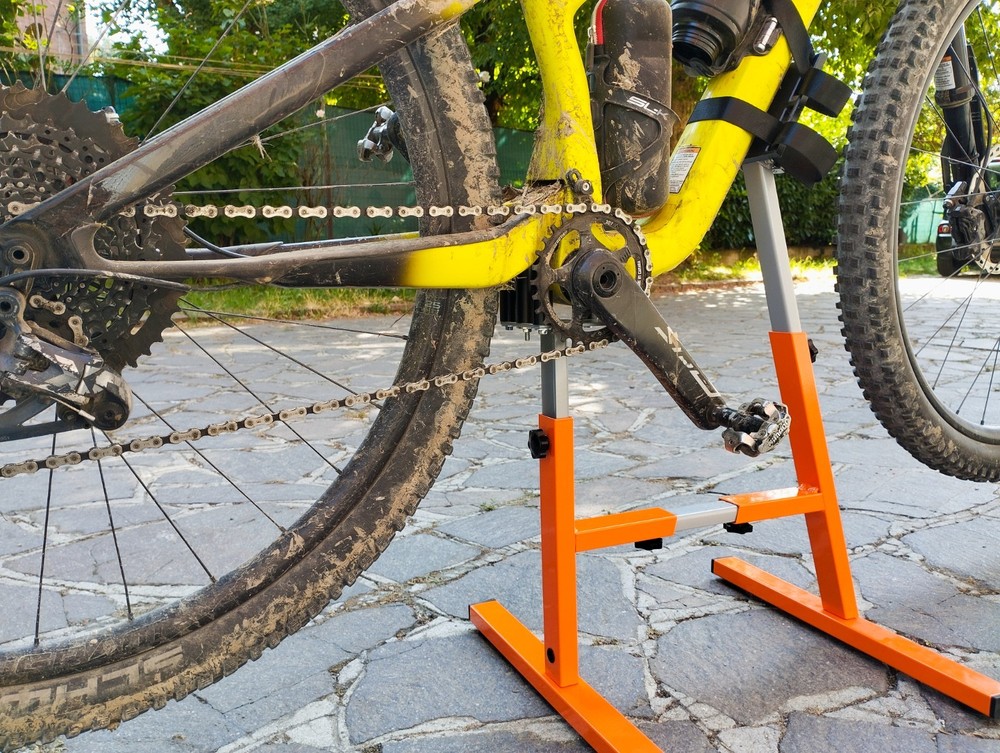 Universal Adjustable Extendable Bike Center Maintenance Stand