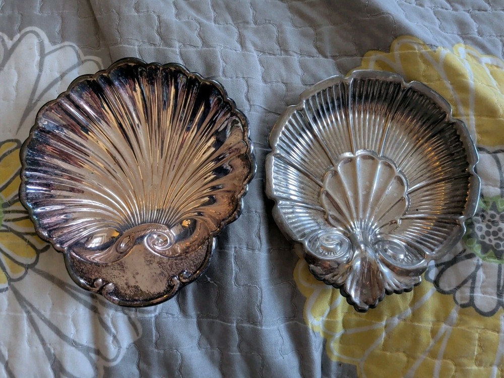 Vintage Silverplate Clam Shape Dishs