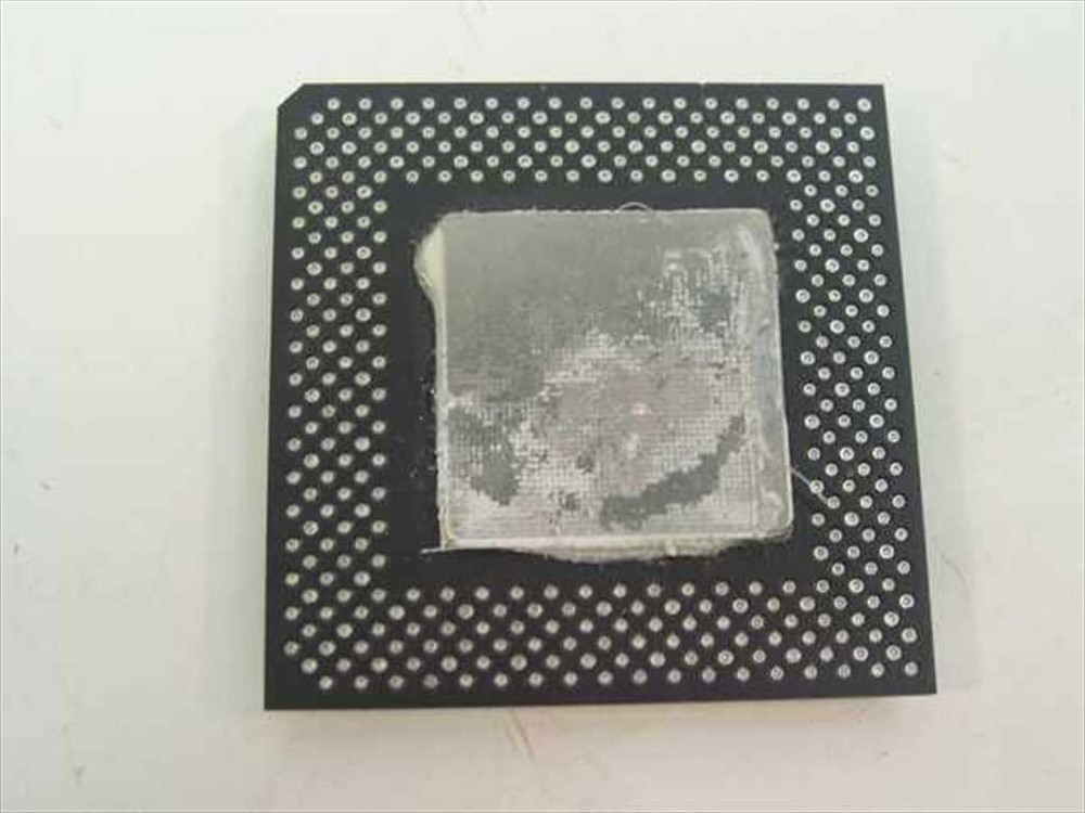 Intel 400MHz Celeron Processor Socket 370 CPU B80524P400 SL37X
