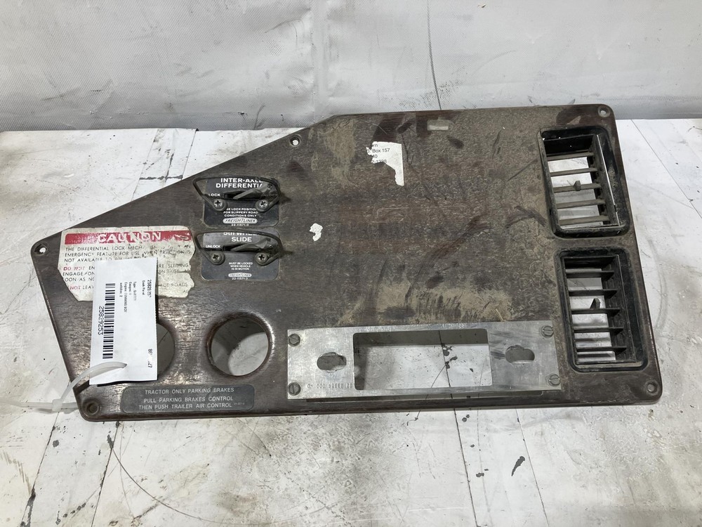 Freightliner FLC120 SWITCH Dash Panel - Used