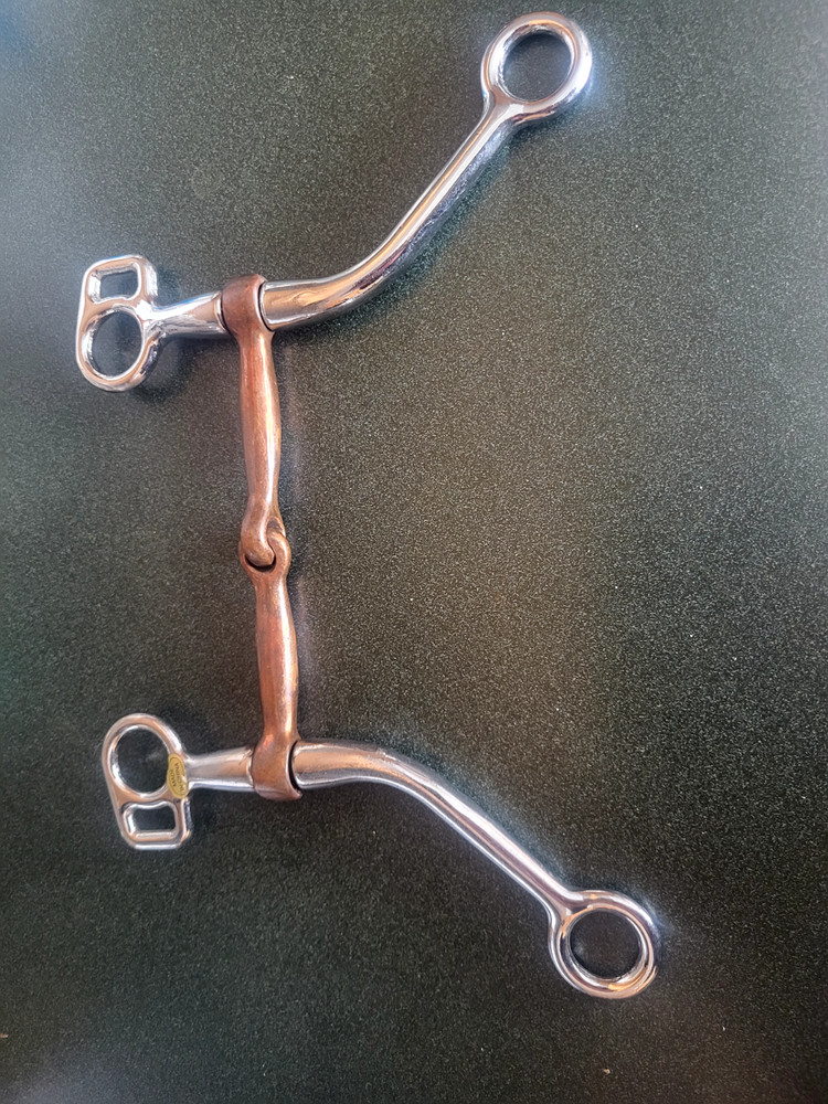 Smooth Snaffle Tom Thumb Bit w/ 6.75" Cheeks & Copper Broken Mouth