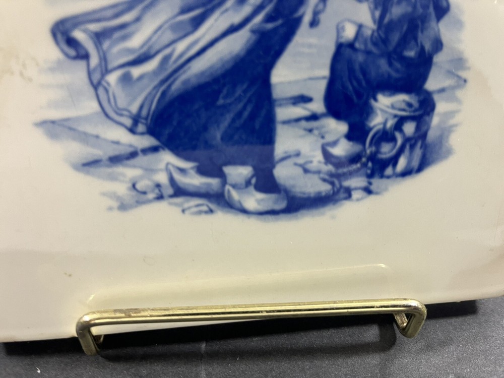 Vintage Decorative Delft Style 6" Tile