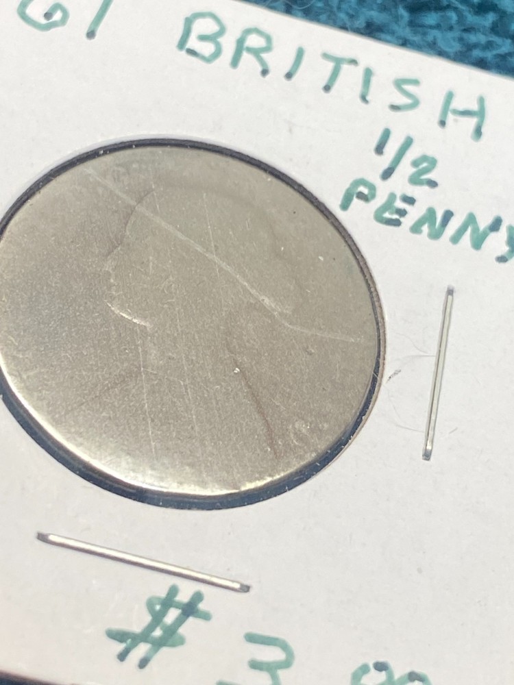 STORAGE UNIT FIND 1861 British 1/2 Half Penny