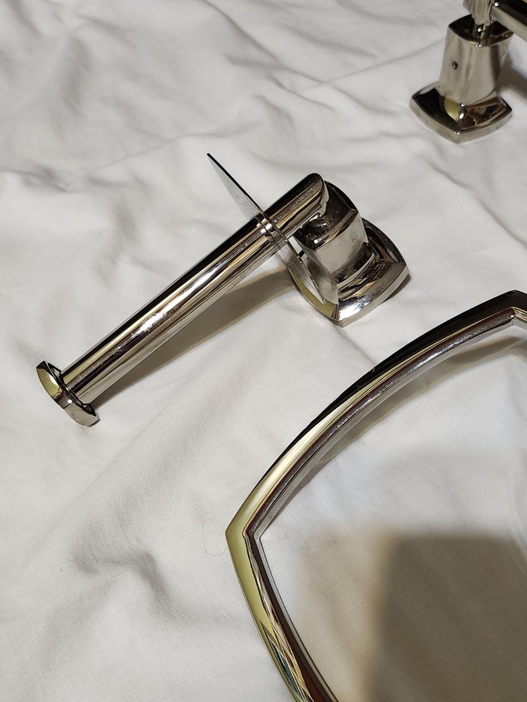 Bathroom Accessories Chrome