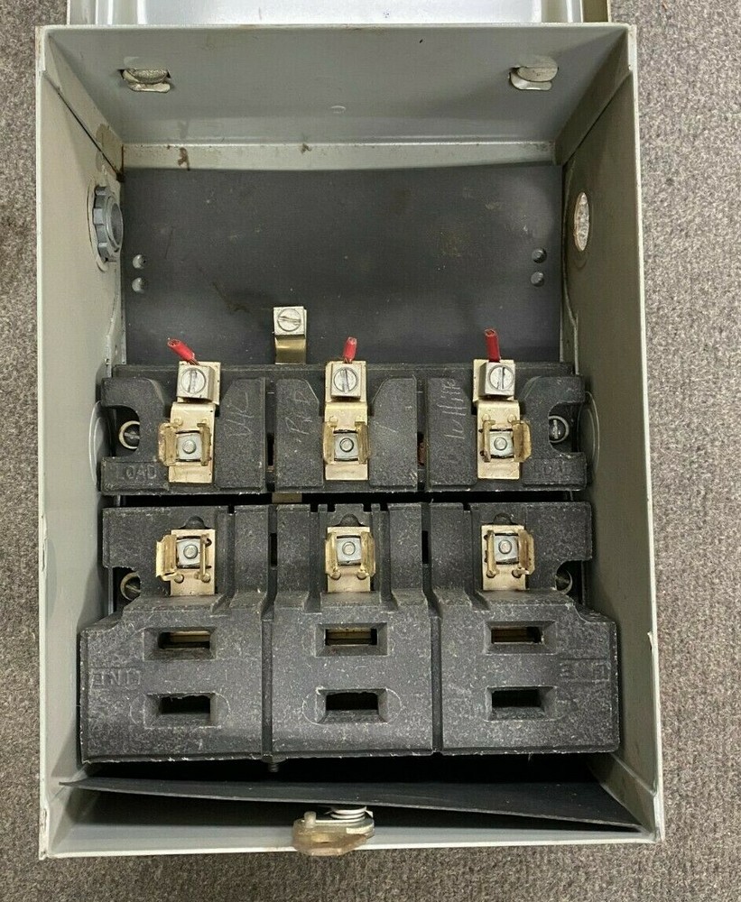 BUS DITRIBUTION 3POLE , ELECTRIC BOX BO421