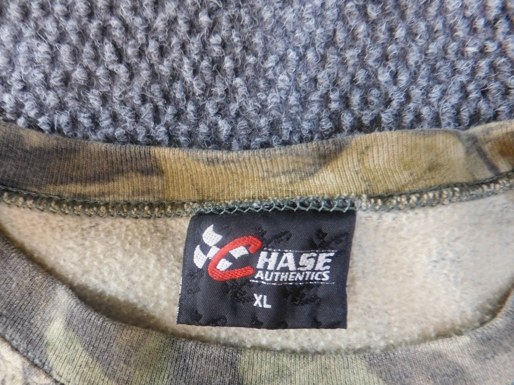 Chase Authentics Mens Sweatshirt Extra Large Green Camo pullover outdoors