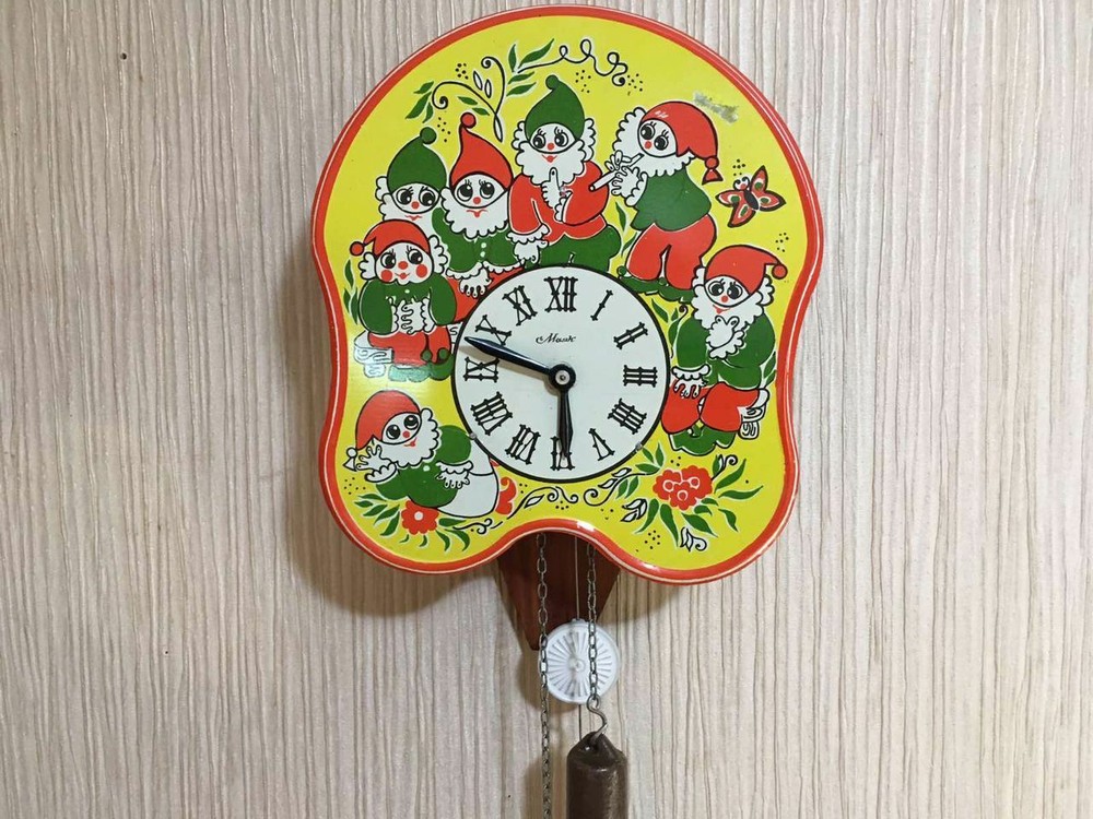 Vintage Clock Soviet Mechanical Clock Working Soviet CLOCK Soviet Wall Clock