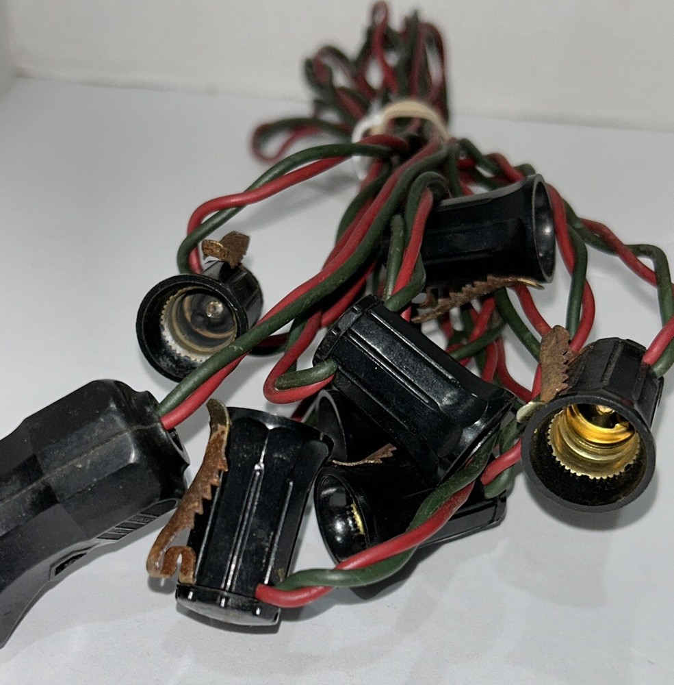 Vintage C-7 Bulb Green String Light Strands 7 Lights No Bulbs Tested Works (2)
