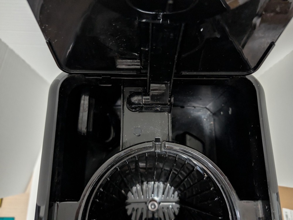 Krups ThermoBrew Technology EC312 12 Cup Programmable Coffee Maker Works Great
