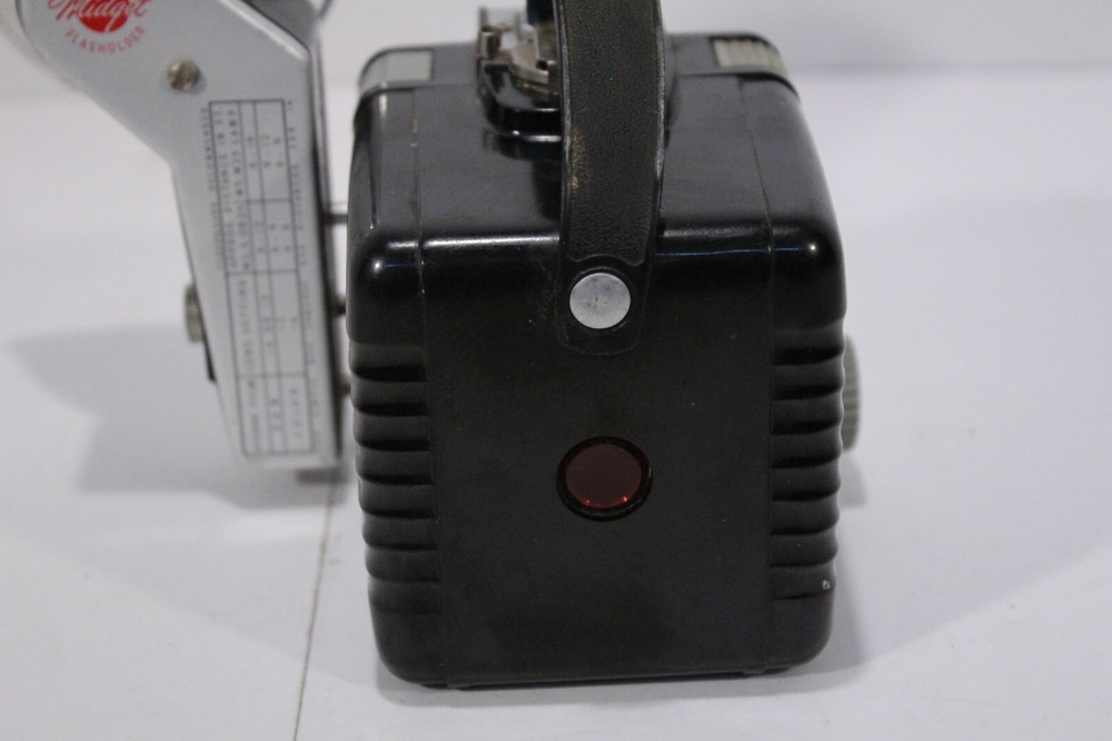 Kodak Brownie Hawkeye Camera Flash Model w/flash attachment - UNTESTED