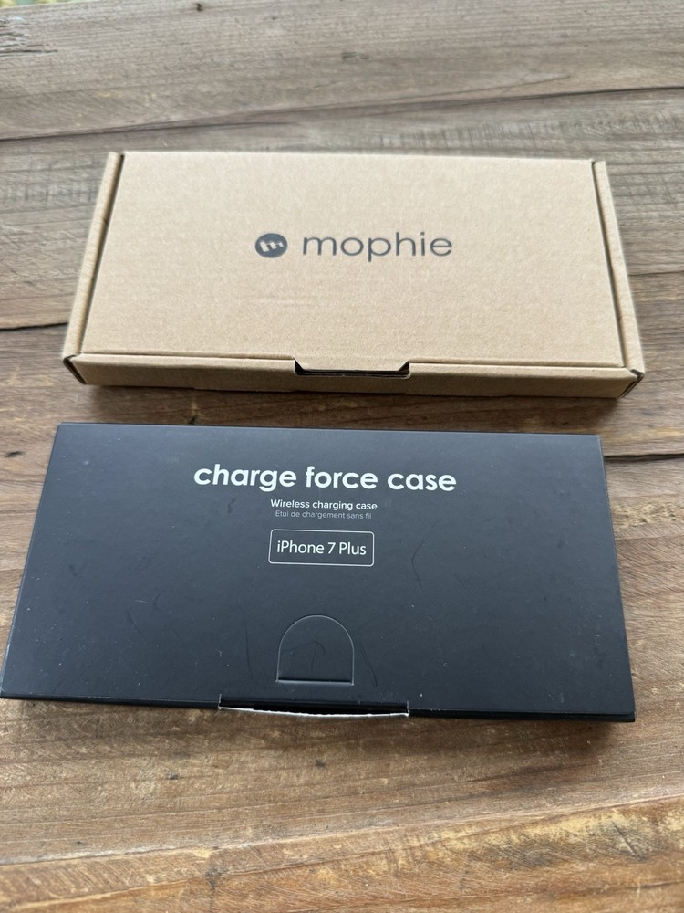Mophie iPhone 7 Plus Charge Force Case Tan Brown Leather