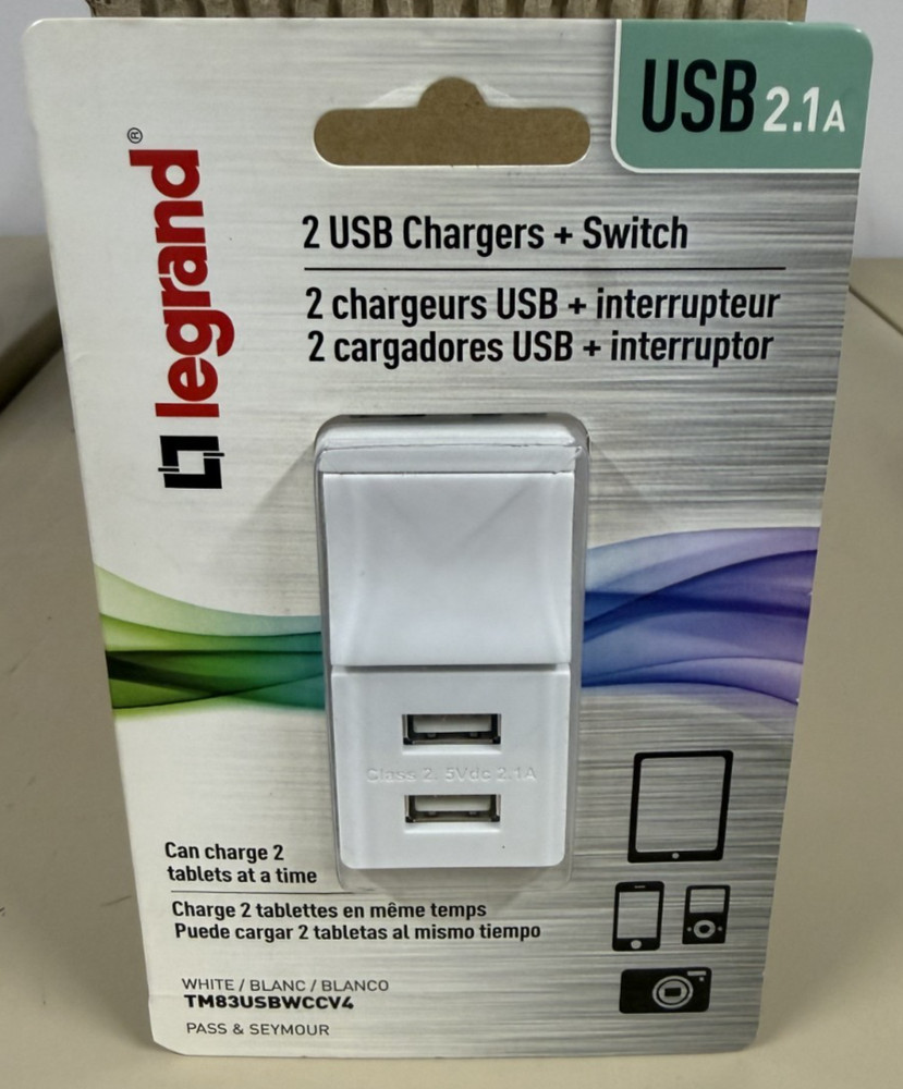 Decorator Rocker Light Switch with USB Charging Ports, 3-Way, White, 15 Amp NEW