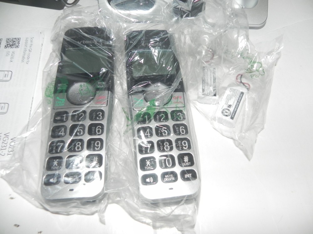 Vtech VG231-2 TWO Cordless Phone Handsets with base & Battery #2
