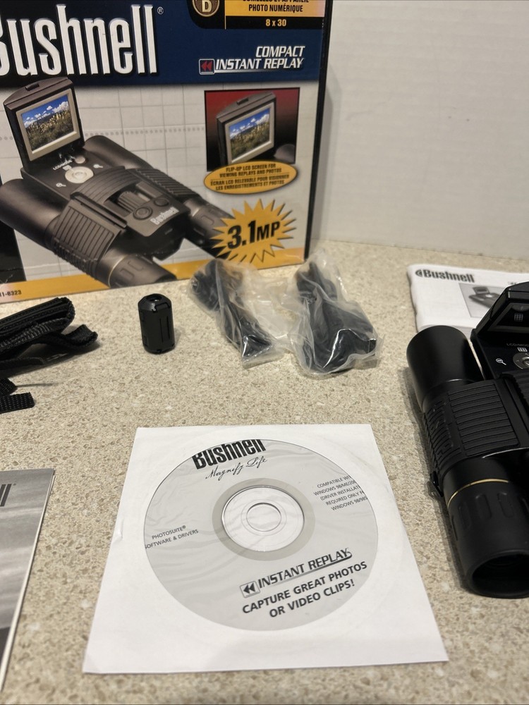 Bushnell 8 x 30 Imageview Instant Replay 3.1 MP LCD Digital Camera Binoculars