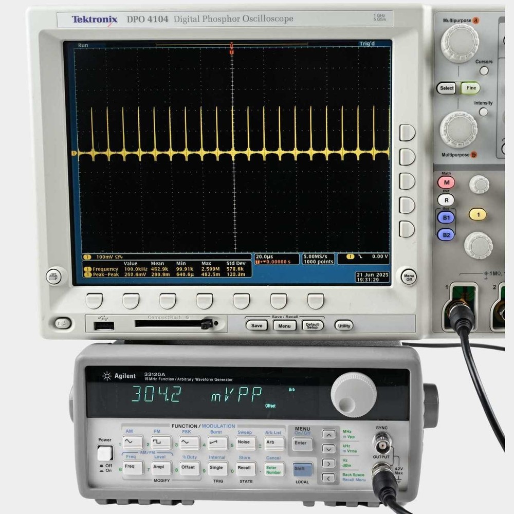 Agilent 33120A 15 MHz Function Arbitrary Waveform Generator REFURB, CALD, NICE