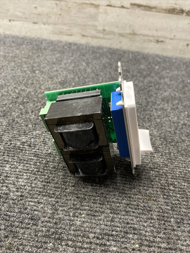 Monoprice MVL-100 speaker volume controller