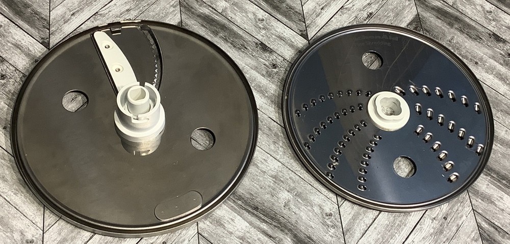 2 Kitchen Aid KFP1333 Food Processor Medium Shredding & Adjustable Slicing Discs