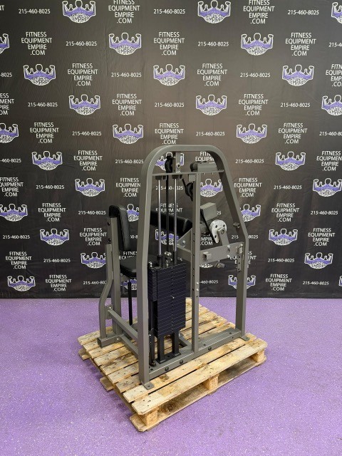 Nautilus 2ST V Bicep Curl – Immaculate