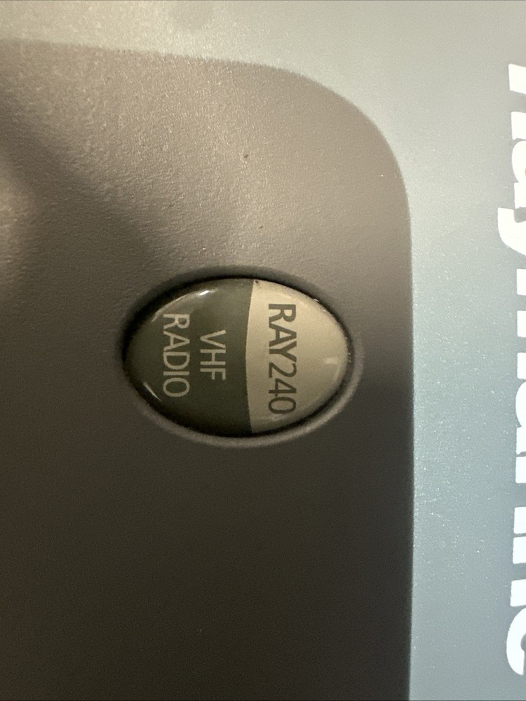 Raymarine Ray240 VHF Black Box Processor Module ONLY E42001