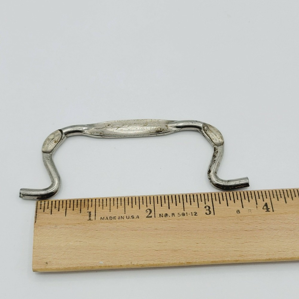 Vintage Single Nickel Ornate Bail Pull for 3.5" Pull Handle Replacement