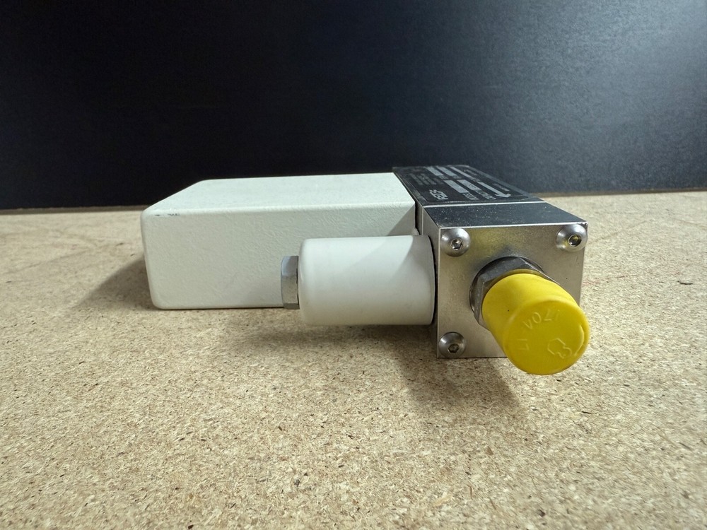 PFD Mass Flow Controller Helium He 301 Precision Flow Devices MFC