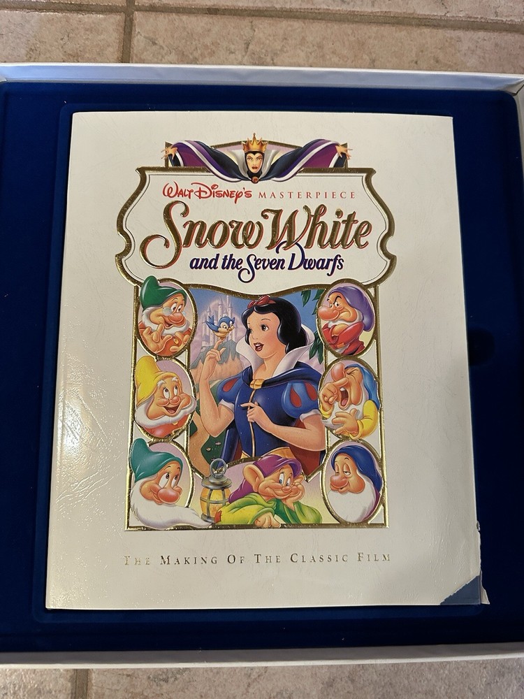 DELUX C A V Laser Disc Edition