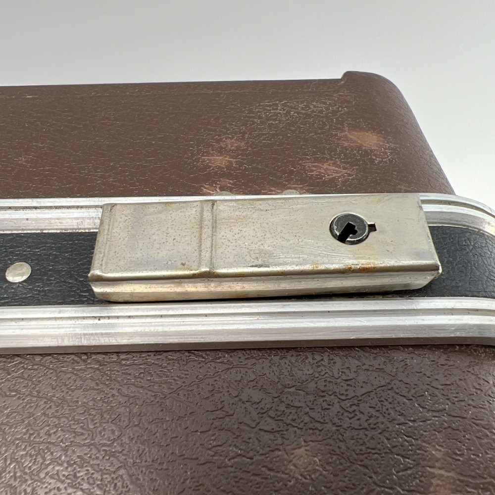 Vintage Technician's Briefcase Tool Display Case 18 X 14 X 7 1/2 w/Inserts GUC