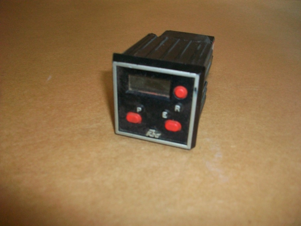 RED LION CUBCB000 6 DIGIT COUNTER