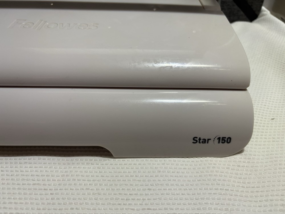 Fellowes Star+ 150 Manual Comb Binding Machine