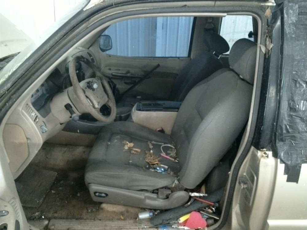 EXPLORER 2001 Keys/Latches/Locks 104878098