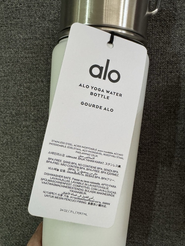 Alo White Water Bottle NWT