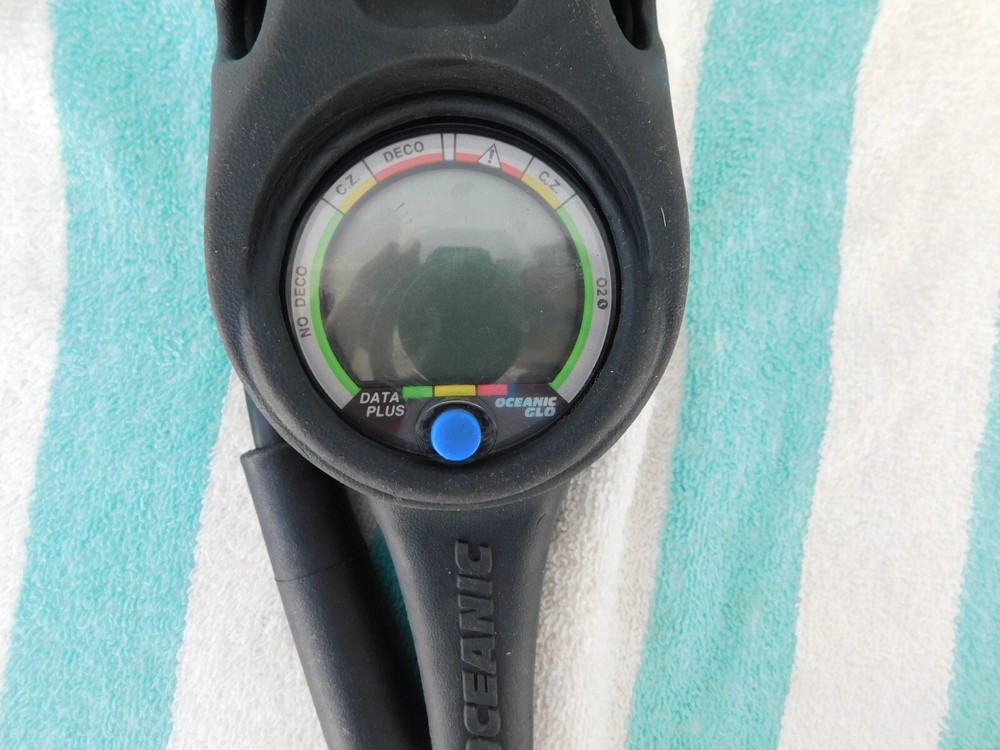 Computer Console Oceanic Excellent, late model, ( read all details )