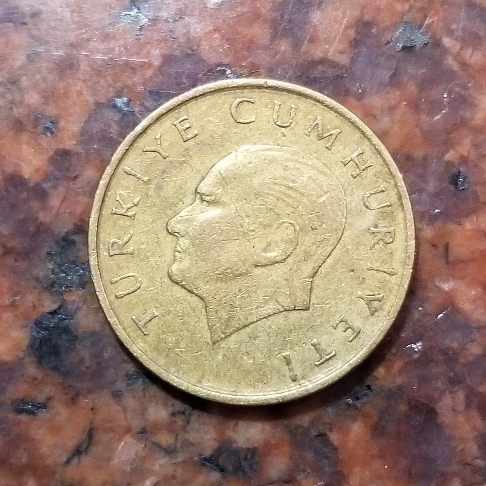 1989 TURKEY 100 LIRA COIN - #8529