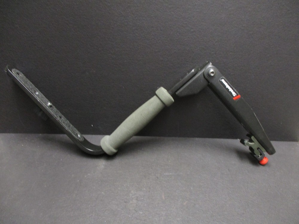 Stroboframe QuickFlip camera bracket cat. # 310-635