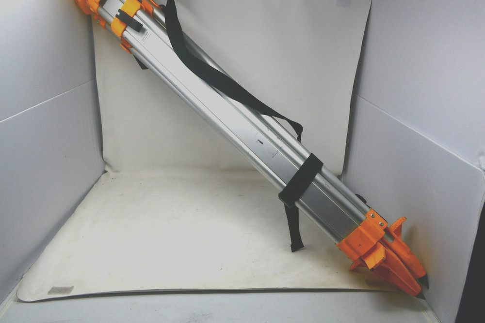 DEWALT DW0737 Construction Tripod