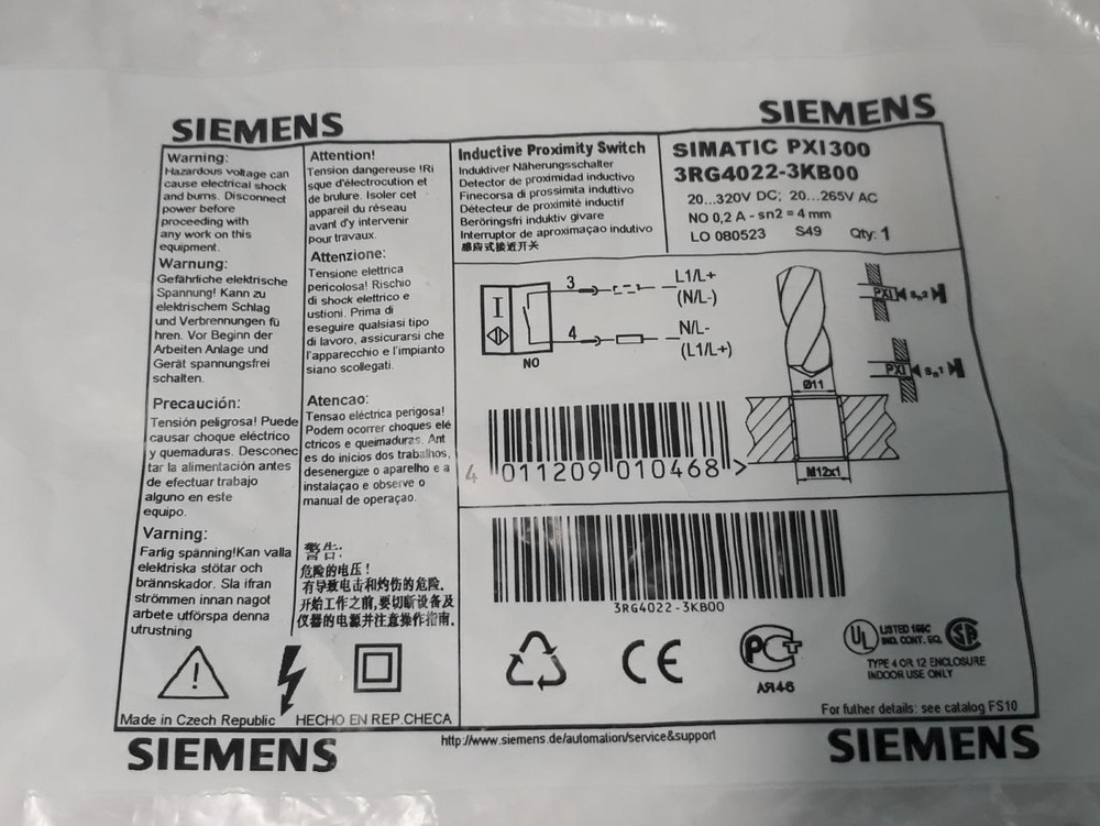 1PC New Siemens 3RG4022-3KB00 Inductive Sensor