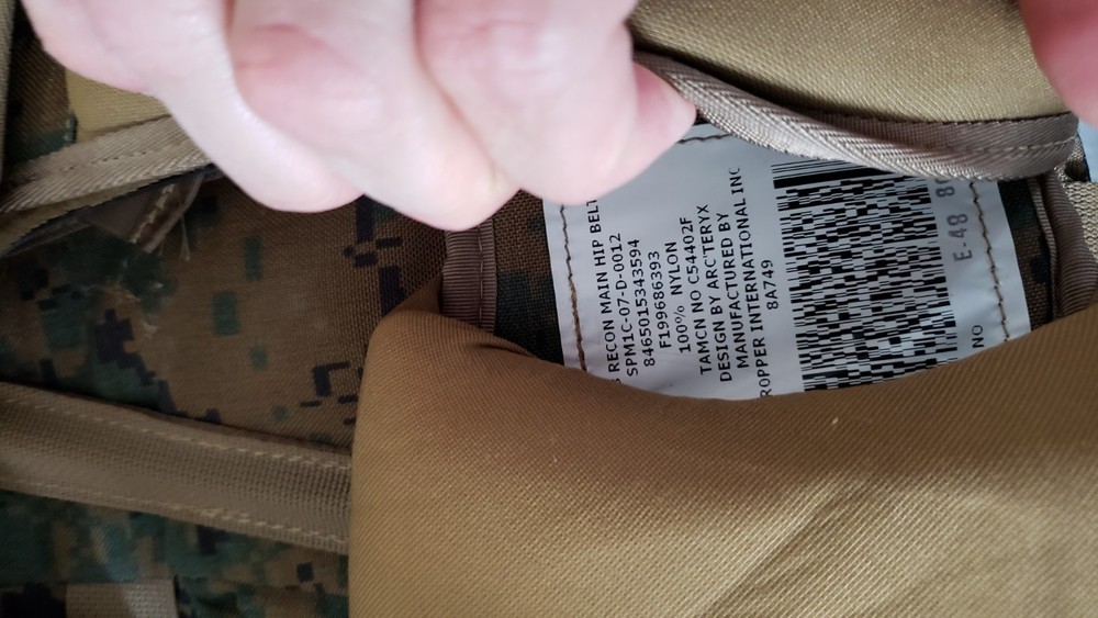 APB03 ILBE Recon main pack complete plus accessory pouches