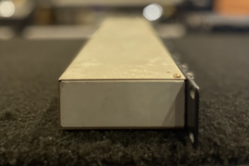 1996 Zoom Studio 1204 Digital Multi Effects Processor Silver w/ Power Cable