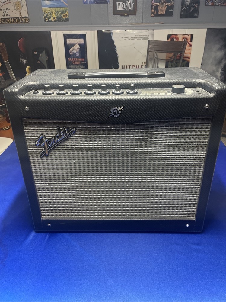 Fender Mustang III amp W/ Footswitch - Tested and Working