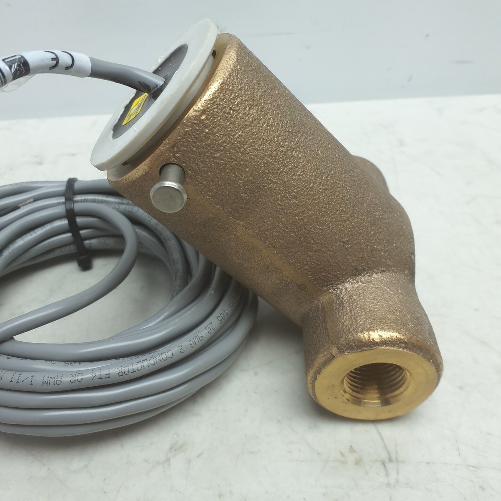 Impeller 8250BR0505-1211 Flow Meter 1/2" Fitting Size Paddlewheel Sensor